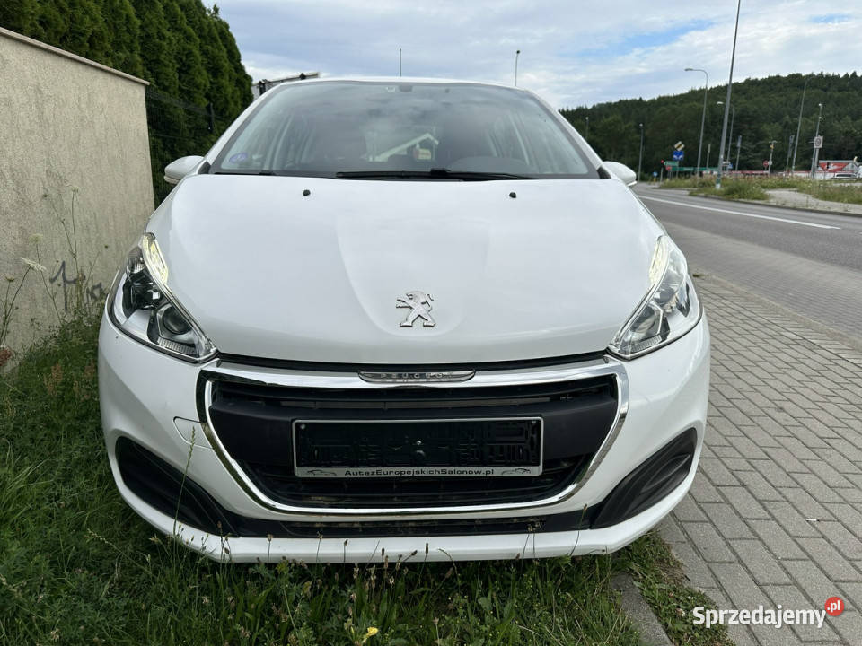 Peugeot 208 Benzyna tempomat radio dotykowe Wejherowo sprzedam