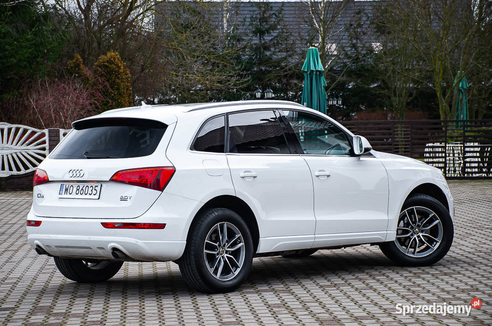 AUDI Q5 20 TFSI 211 Panorama Quattro Rok produkcji 2012