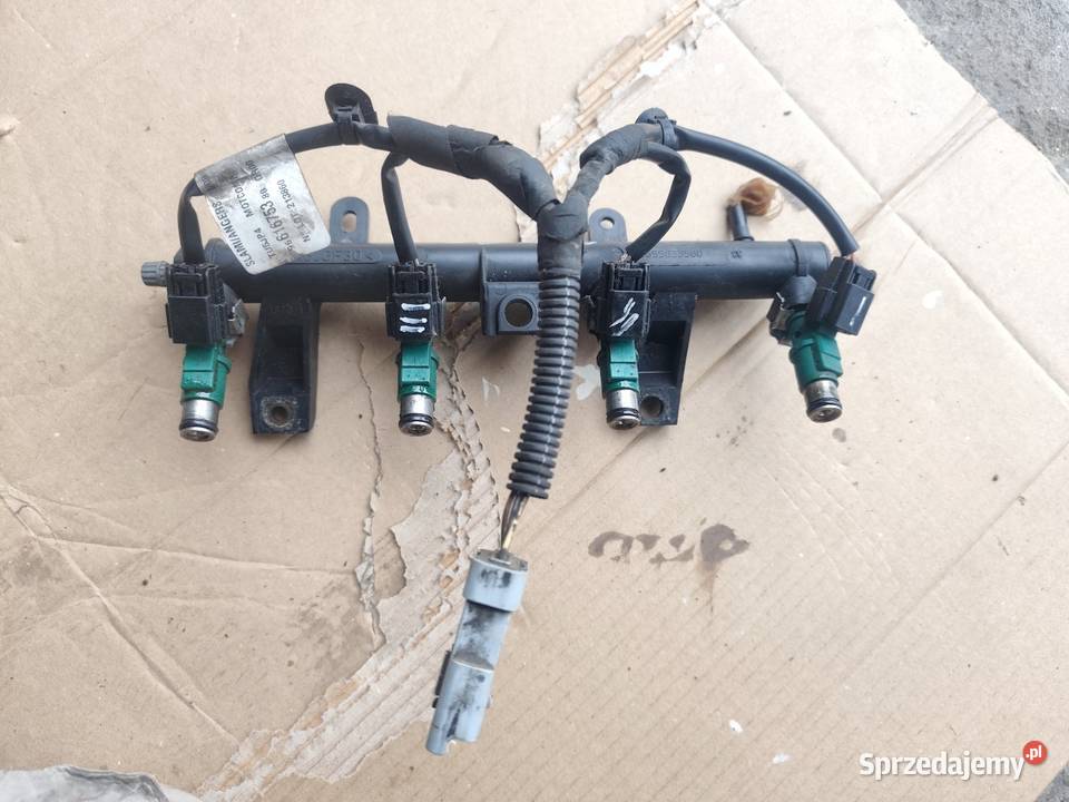 Listwa wtryskowa z wtryskiwaczami Citroen C3 14 osobowe sprzedam
