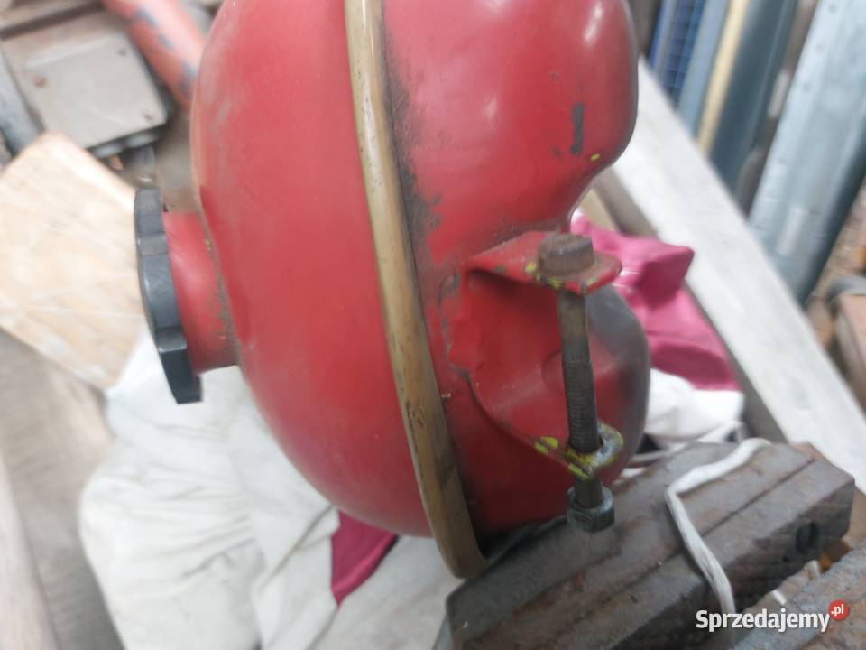 Sprzedam zbiornik paliwa sprzedam