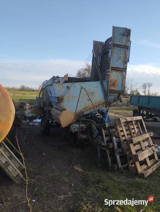 Kombajn maszyny Bogucin
