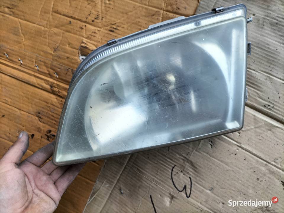 Mitsubishi Space Star lampa przód przednia lewa sprzedam