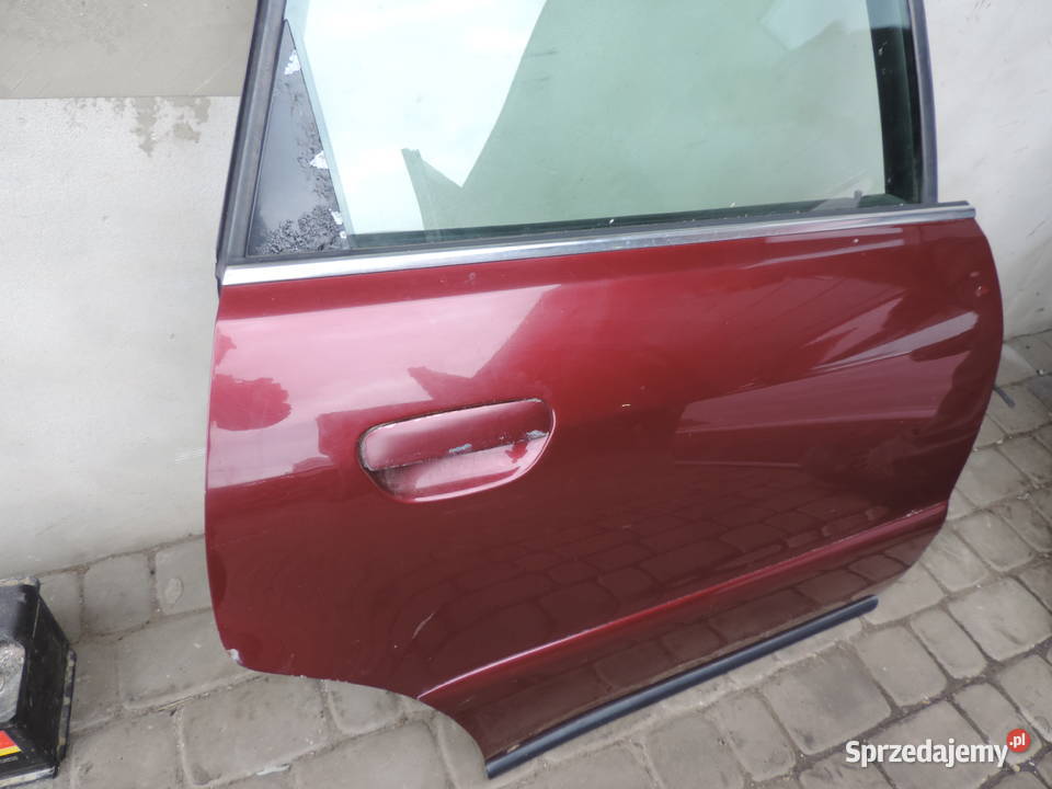 AUDI A4 B5 FL KOMBI DRZWI PRAWY TYŁ LZ3L Nowy Sącz sprzedam