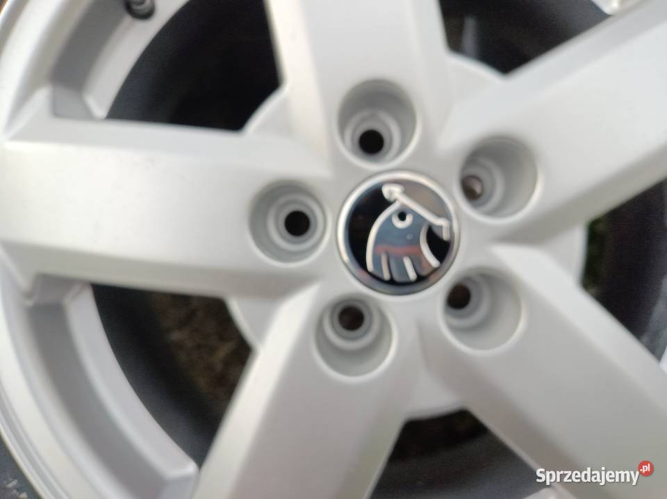Koła aluminiowe Skoda Octavia 1 plus nowe opony Zgierz