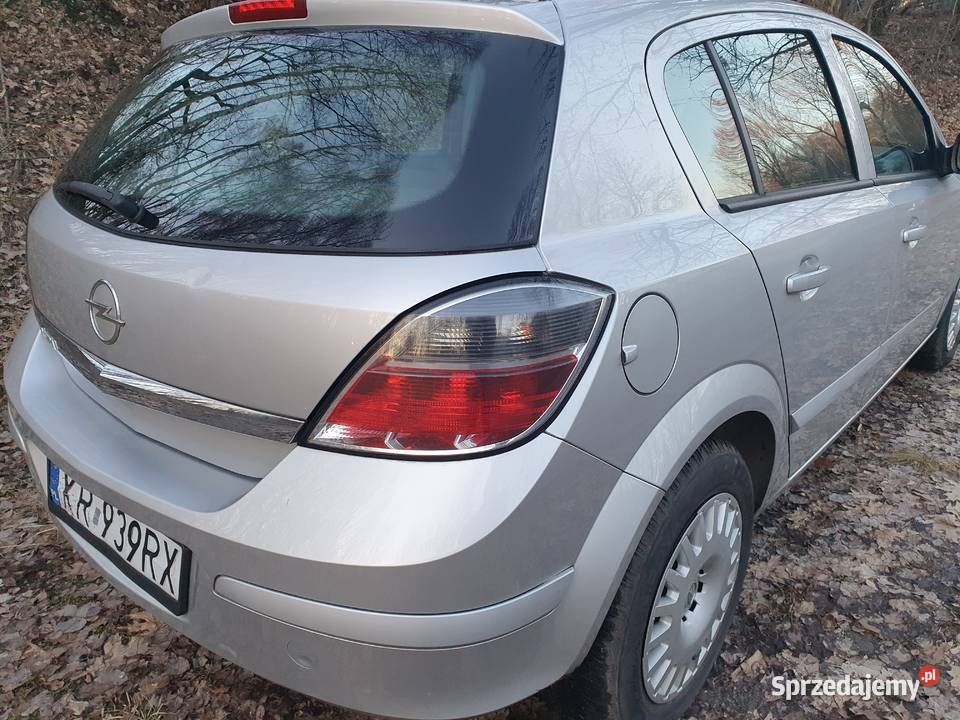 OPEL ASTRA 16 EcoTec 2011 150 Krajowy Stan nieuszkodzony Katowice