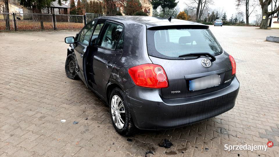 Toyota Auris 2009r 133 benzyna kolizji Siedlce