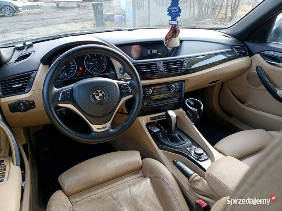 BMW X1 Bmw X1 20D 204 10r Automat 4x4 I E84 czarny Tarnów sprzedam