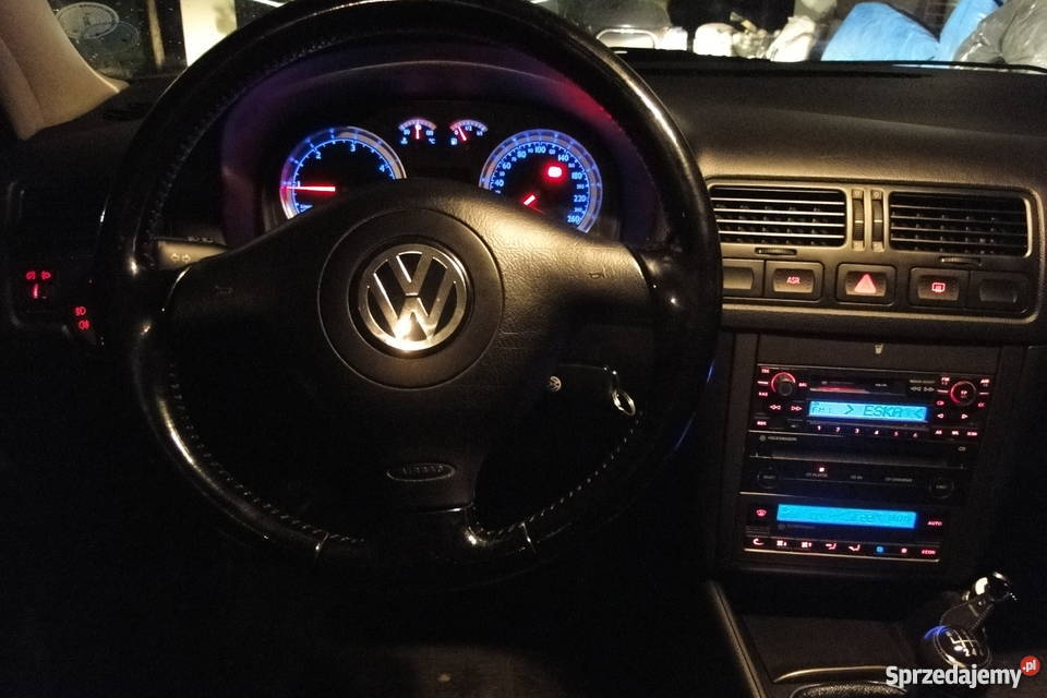 Sprzedaję VW BORA 19TDI kombi welurowa tapicerka Swarzędz sprzedam