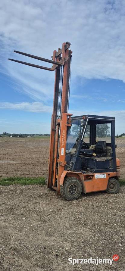 Wozek wilowy Toyota 5FD18 diesel widlak Kowalewo Pomorskie
