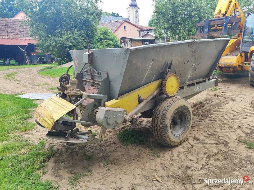 Rcw RNW 3 Wapniarka Rozsiewacz wapna