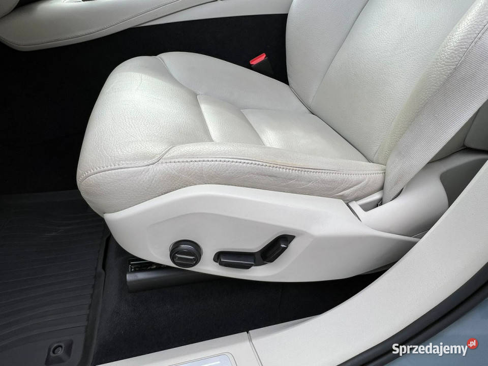 Volvo XC 90 T6 AWD 6 osobowy Zarejestrowany benzyna Baranowo