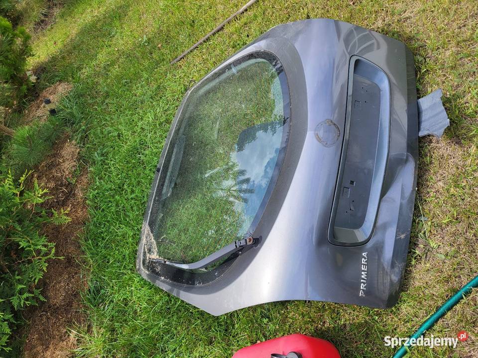 Klapa bagażnika tył Nissan Primera p12 hatchback Pułtusk