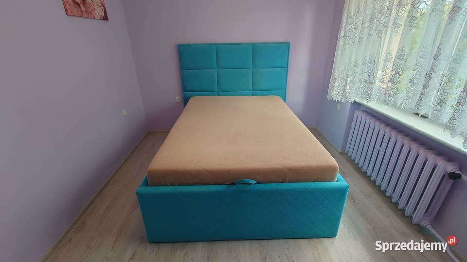 Łóżko tapicerowane 140x200 z materacem pojemnik