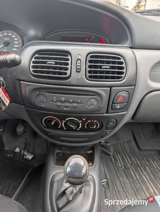 Renault Megane 19 CDTI 102 hak klima mazowieckie