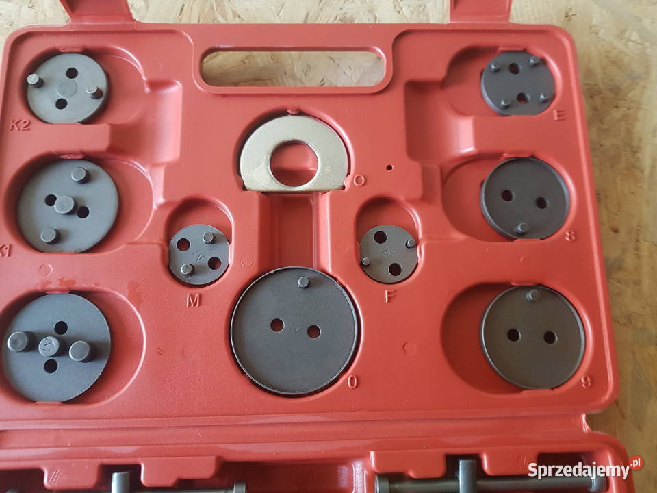 ZESTAW DO WYCISKANIA TŁOKÓW HAMULCOWYCH 21 EL sprzedam