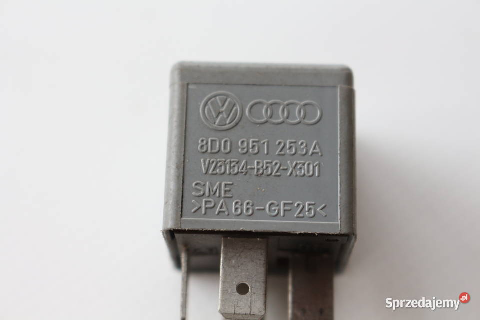 AUDI A8 D2 LIFT PRZEKAŹNIK 373 8D0951253A dolnośląskie Prochowice sprzedam