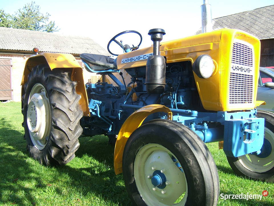 Ciągnik Ursus C330 remoncie Sługocin