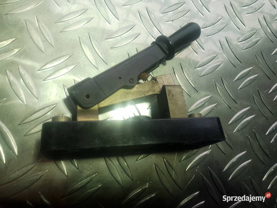 Sienens zabytkowy wyłacznik Milejewo