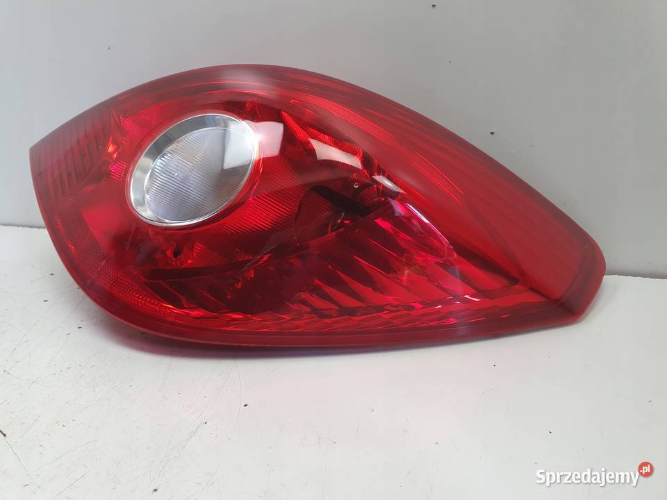 Opel Corsa D 3D 0614r TYLNA TYLNIA LAMPA PRAWA osobowe Motoryzacja Chełm