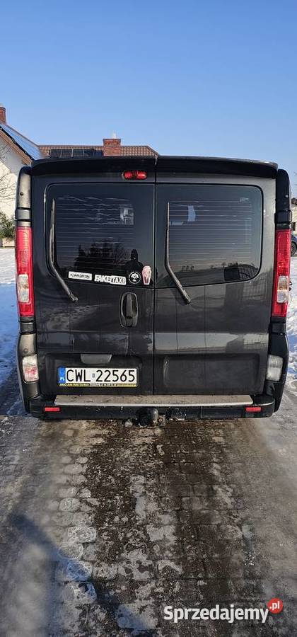 Opel Vivaro 25 cdti Brygadówka Long 146KM Baruchowo sprzedam