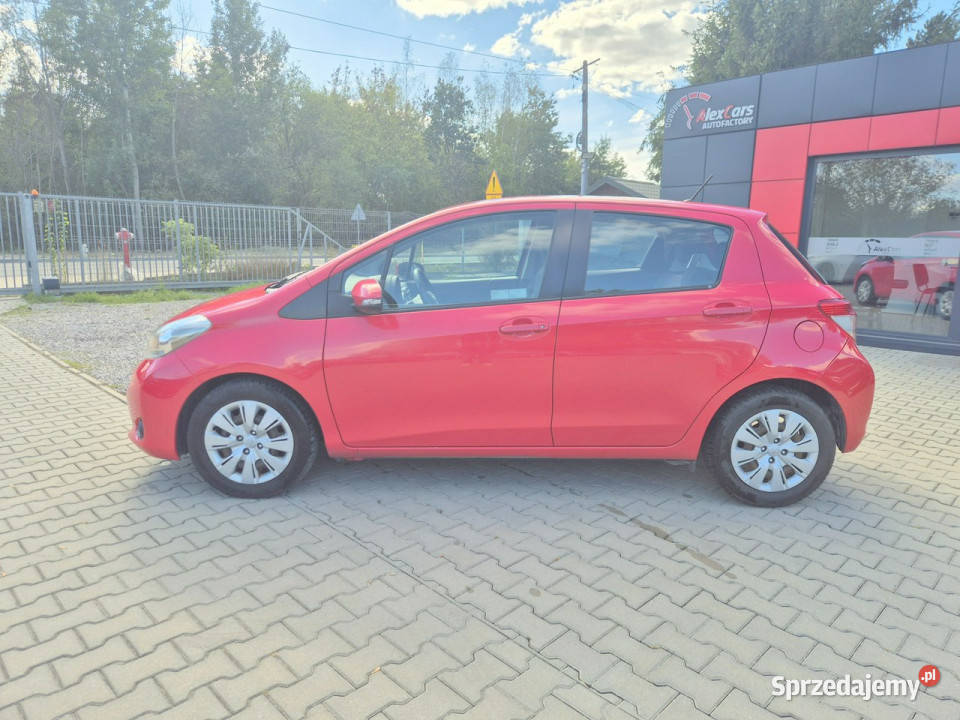 Toyota Yaris Salon Polska III 20112019 wielofunkcyjna kierownica Konstancin-Jeziorna