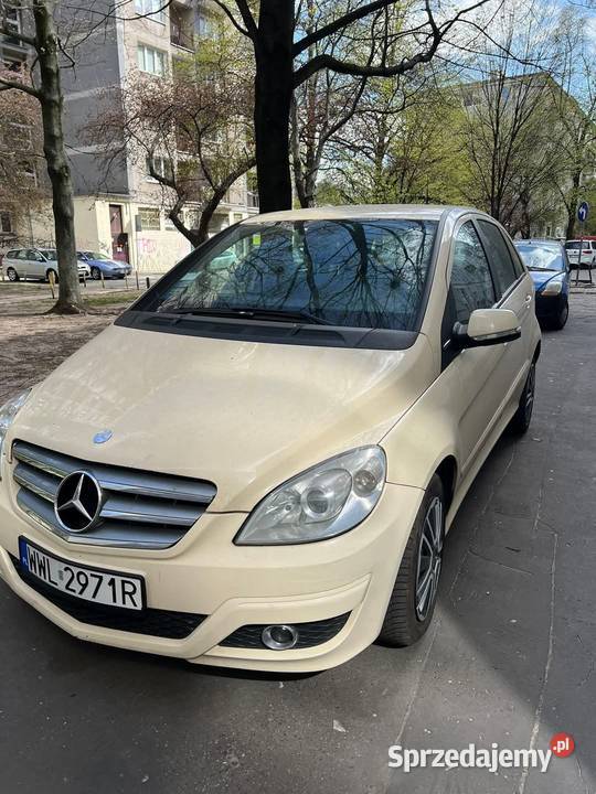 samochod mercedes Warszawa