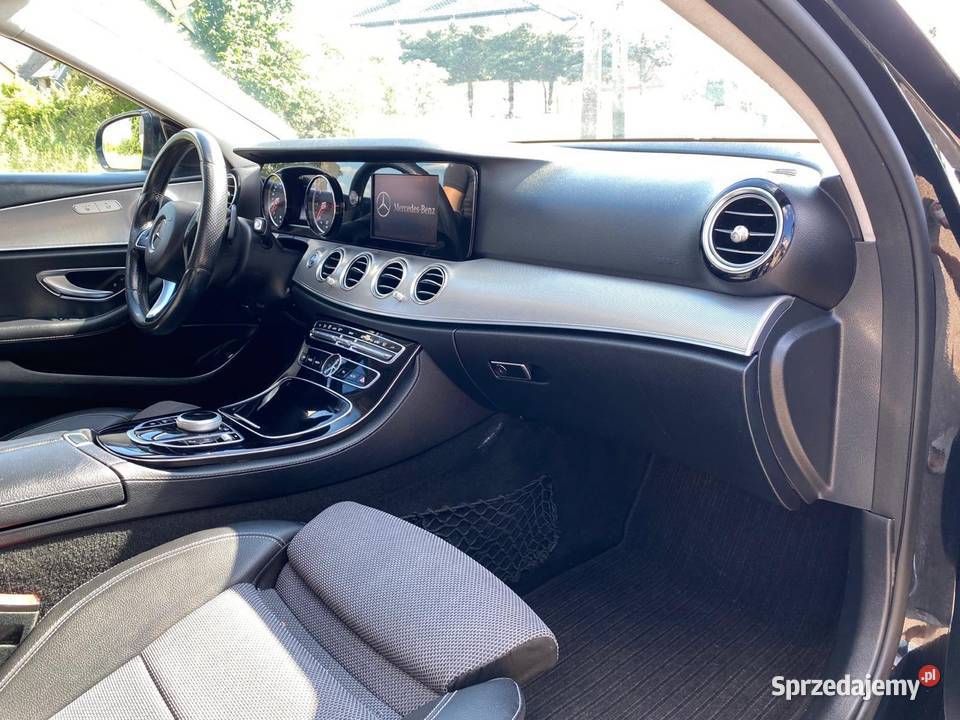 Mercedes E220 mazowieckie