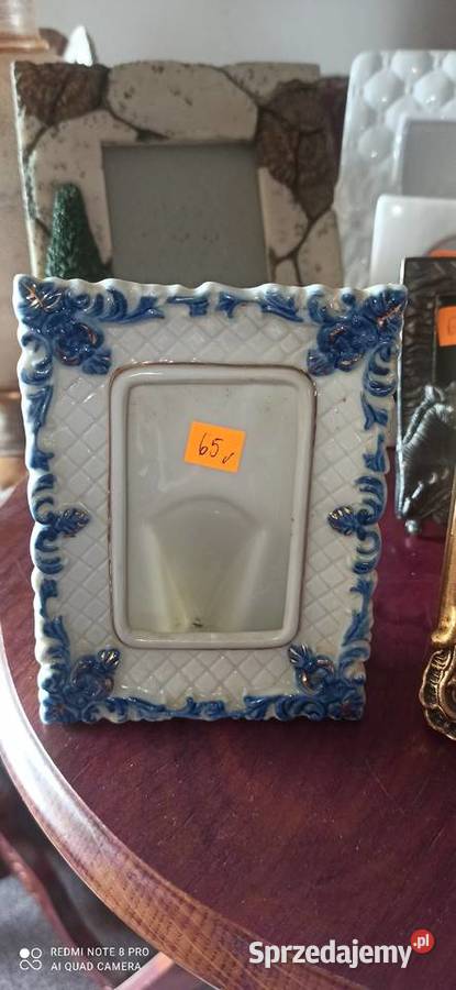 Porcelanowa biała stojąca ramka do zdjęć Z Gdańsk sprzedam