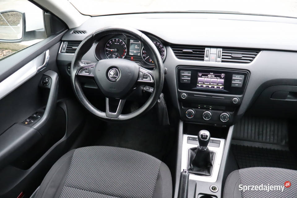 Skoda Octavia 16 TDI komputer pokładowy Samochody osobowe Zabrze