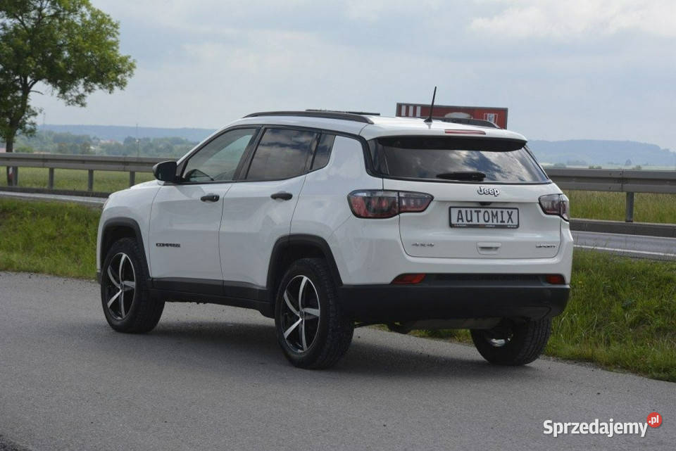Jeep Compass 24 L gwarancja przebiegu garażowany