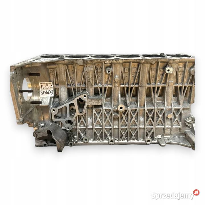 BLOK SILNIKA BMW E60 E61 E90 E91 E65 X3 E83 30 D osobowe