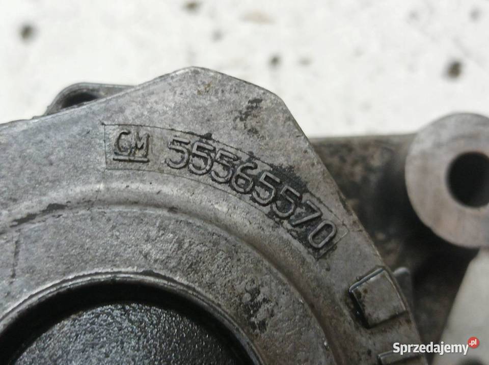 ŁAPA WSPORNIK ALTERNATORA 17 CDTI Opel Meriva II
