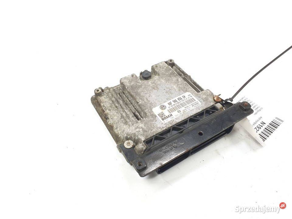 KOMPUTER SILNIKA ECU VOLKSWAGEN PASSAT B6 Części samochodowe Lipno