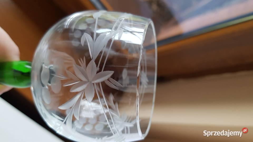 Stare szlifowane kieliszki z zieloną nóżką szkło Dąbrowa Górnicza