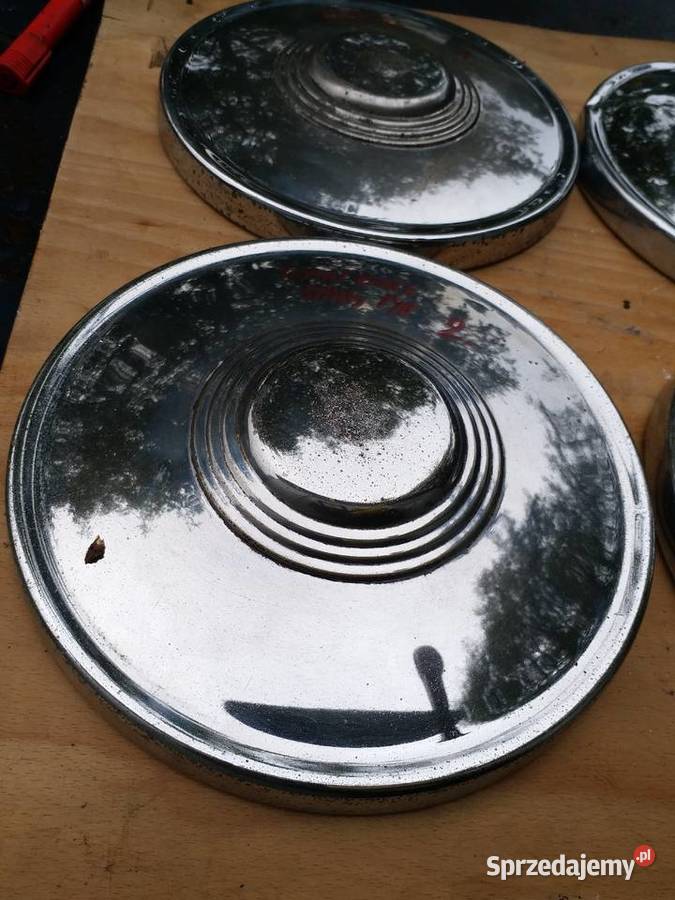 Wartburg stary typkołpak chrom13 części blacharskie