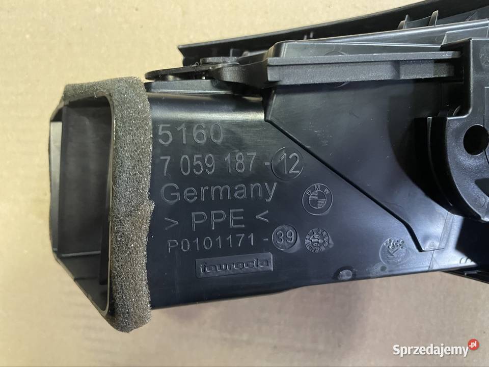 7059187 kratka nawiewu konsoli bmw 1 e87 Szczecin