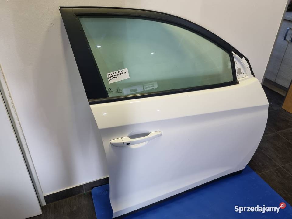 KOMPLETNE DRZWI PYW HYUNDAI TUCSON III 1520 sprzedam