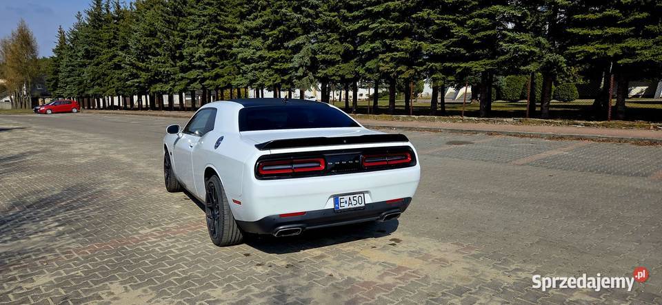 Dodge Challenger 57 HEMI Automat 2016 sprzedam