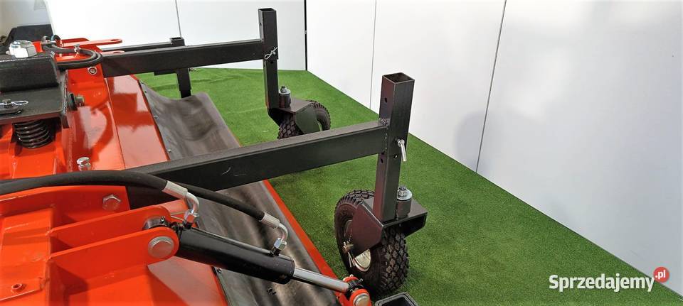 Zamiatarka Metal Technik o szerokości 20m Pozostałe Włoszczowa