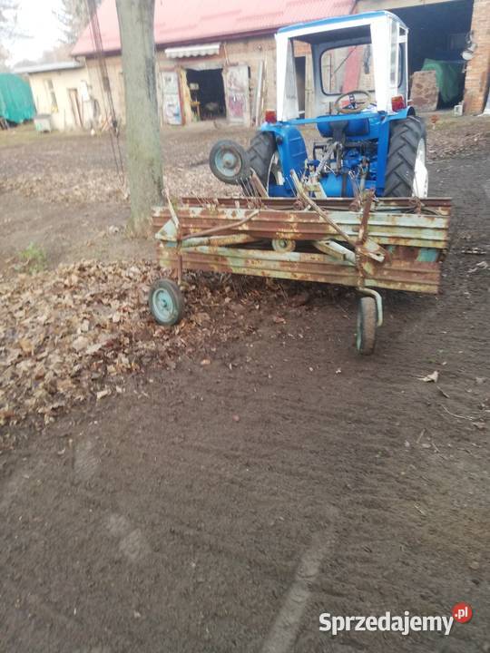 ciągnik rolniczy fordson