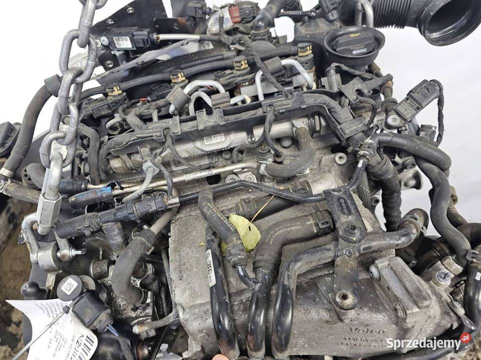 SILNIK KOMPLETNY SKODA OCTAVIA III CLHA 16 TDI osobowe Lipno