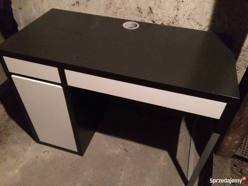 Białe czarne biurko IKEA Warszawa