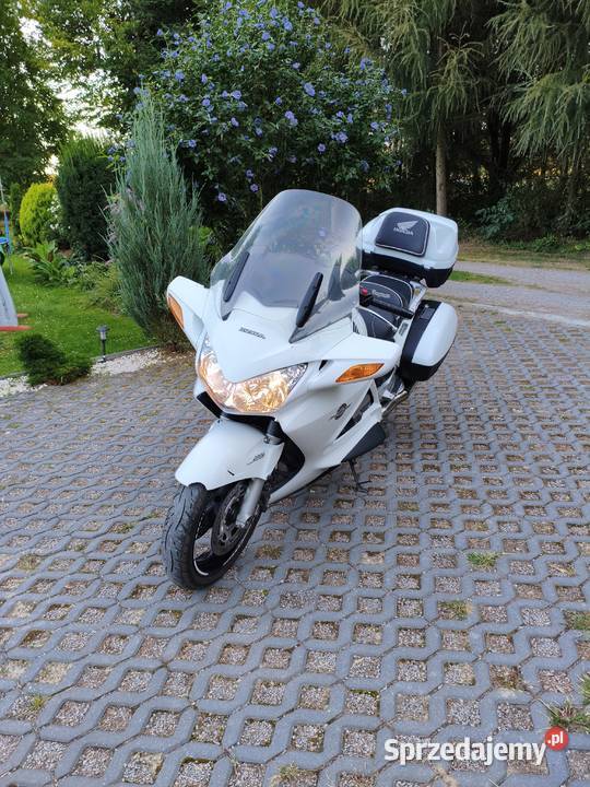 Honda ST1300 Rok produkcji 2007 Bełżyce