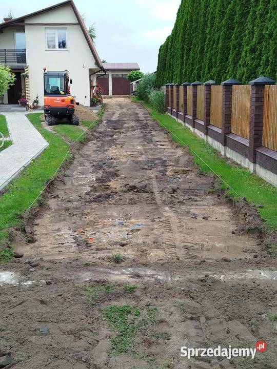 Usługi minikoparką Wykopy, roboty ziemne Magnuszew