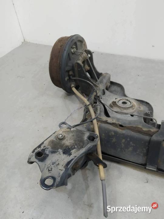 BELKA ZAWIESZENIA TYŁ BĘBNY Dacia Duster II