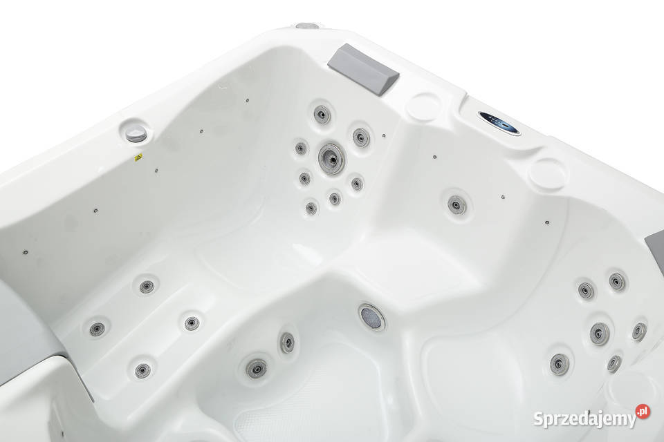 Wanna spa jacuzzi ogrodowe Tebas LuxSpa KAMSIA świętokrzyskie Kielce