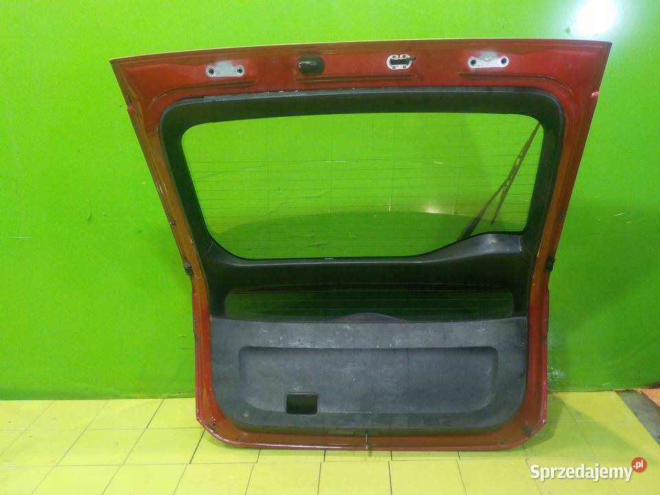 TOYOTA PRIUS II 06r HB 5D klapa tyl kompletna Karoseria