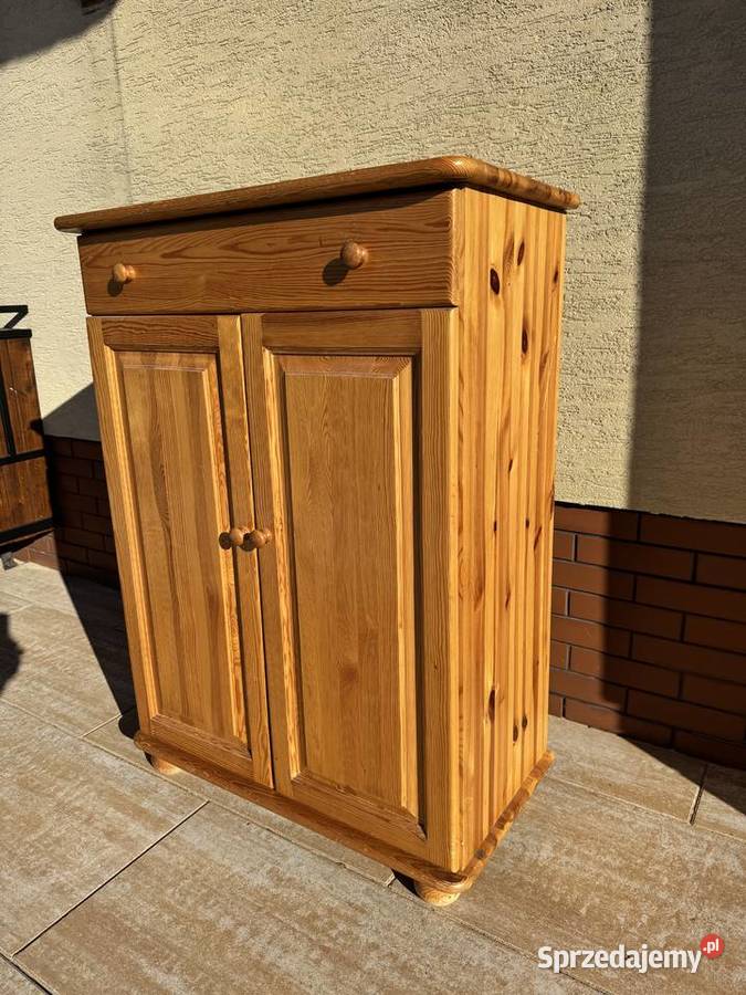 Szafka sosnowa drewniana komoda wyższa mazowieckie Sulbiny