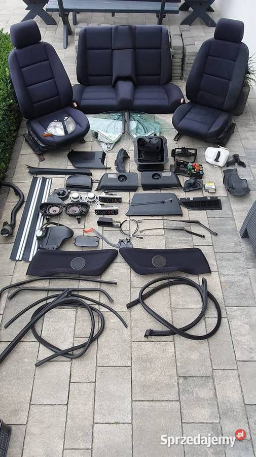 Fotele kanapa BMW E36 Cabrio części Lusowo sprzedam
