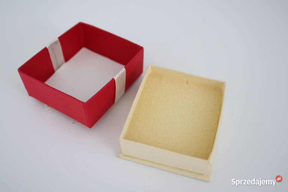 Kartonowe pudełko na biżuterię czerwone Pozostałe Wrocław